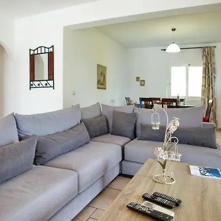 Kefalonia Sleeps 6 With Pool Air Con And Wifi Kefalonia Island
